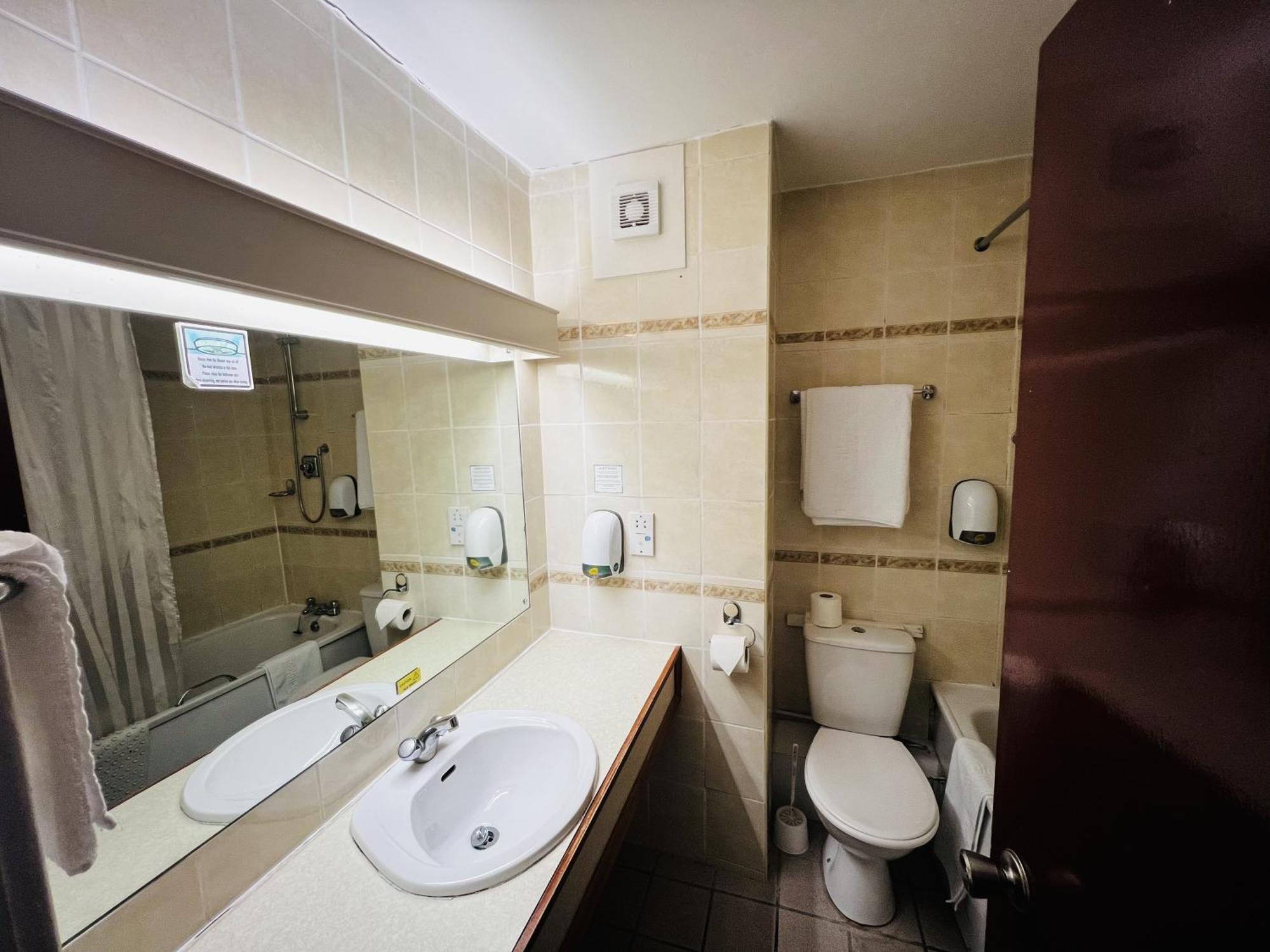 Ox Hotel Carlisle Carlisle  Kültér fotó